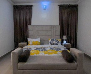 UPGATES-HOMES & SUITES